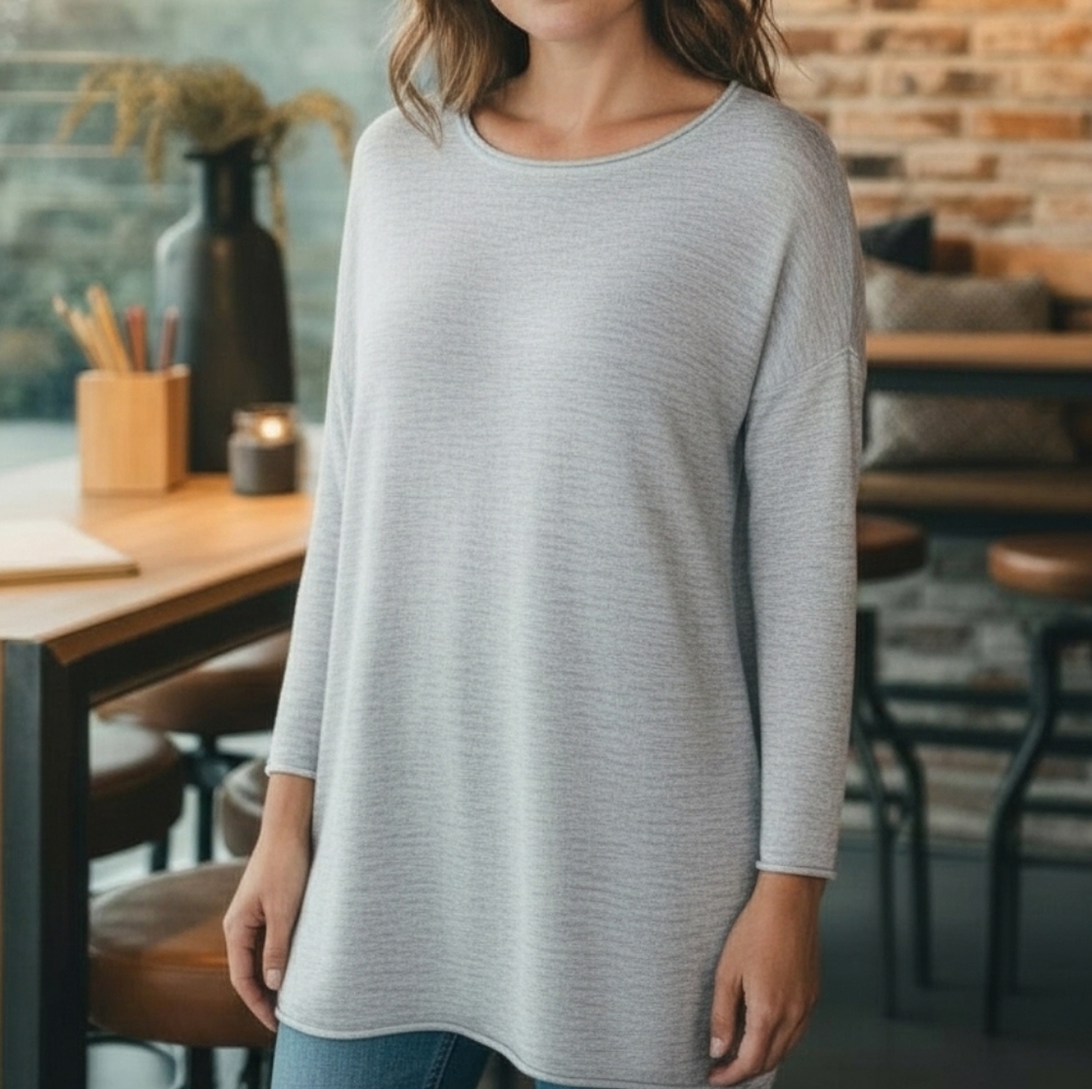 Les Copains Gray Long Sleeve Tunic Top Size Medium NEW